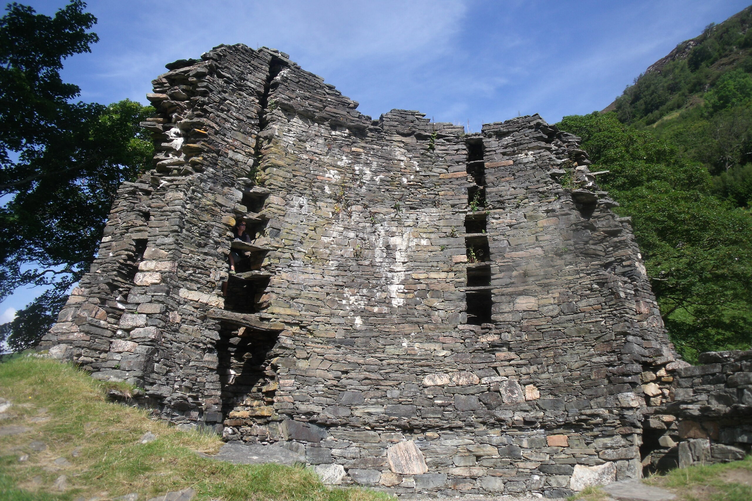 Broch Dun Telve – prastara wieża na szkockim wybrzeżu